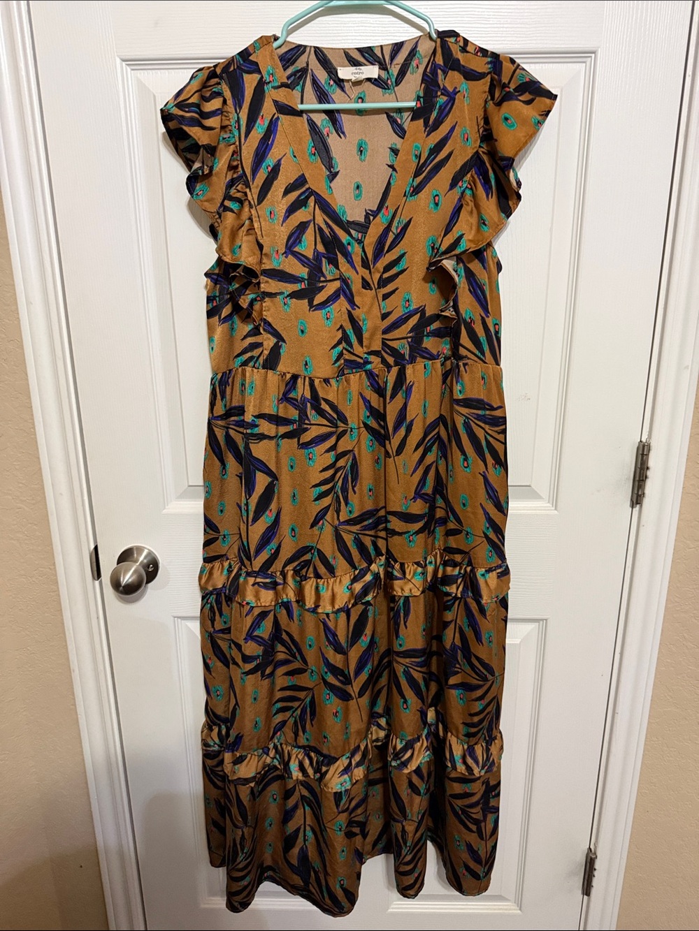 Entro Women's Brown Floral Print Tiered Dress with Flutter Sleeves